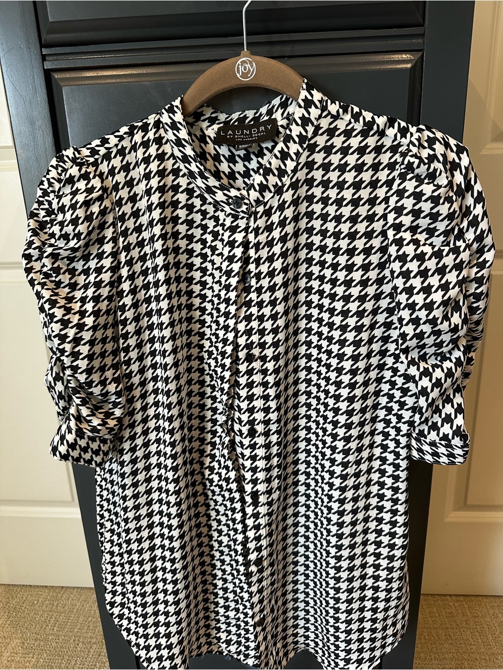 Laundry By Shelli Segal Black and White Houndstooth Puff-Sleeve Blouse